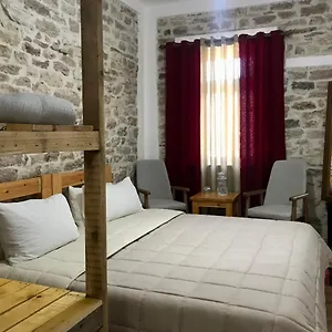 Eri Appart hôtel